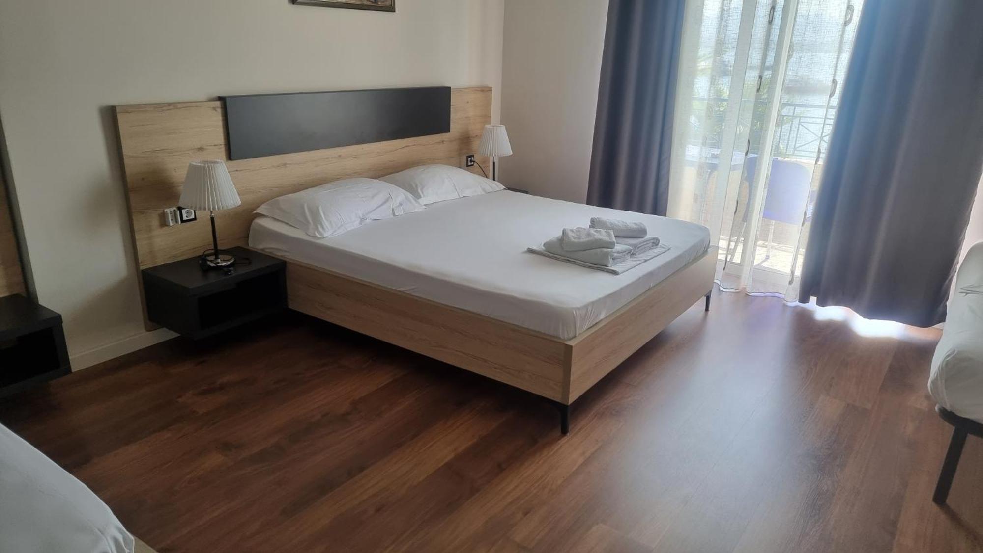 Hotel Klironomi Sarande Exterior photo
